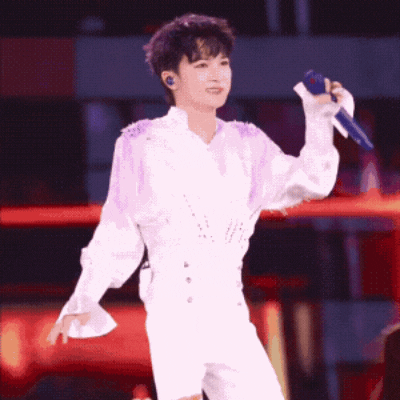 周深周深新歌今天的我们好听真好听！还是亲生的哈，祝今天的我（们）生日快乐！今天终