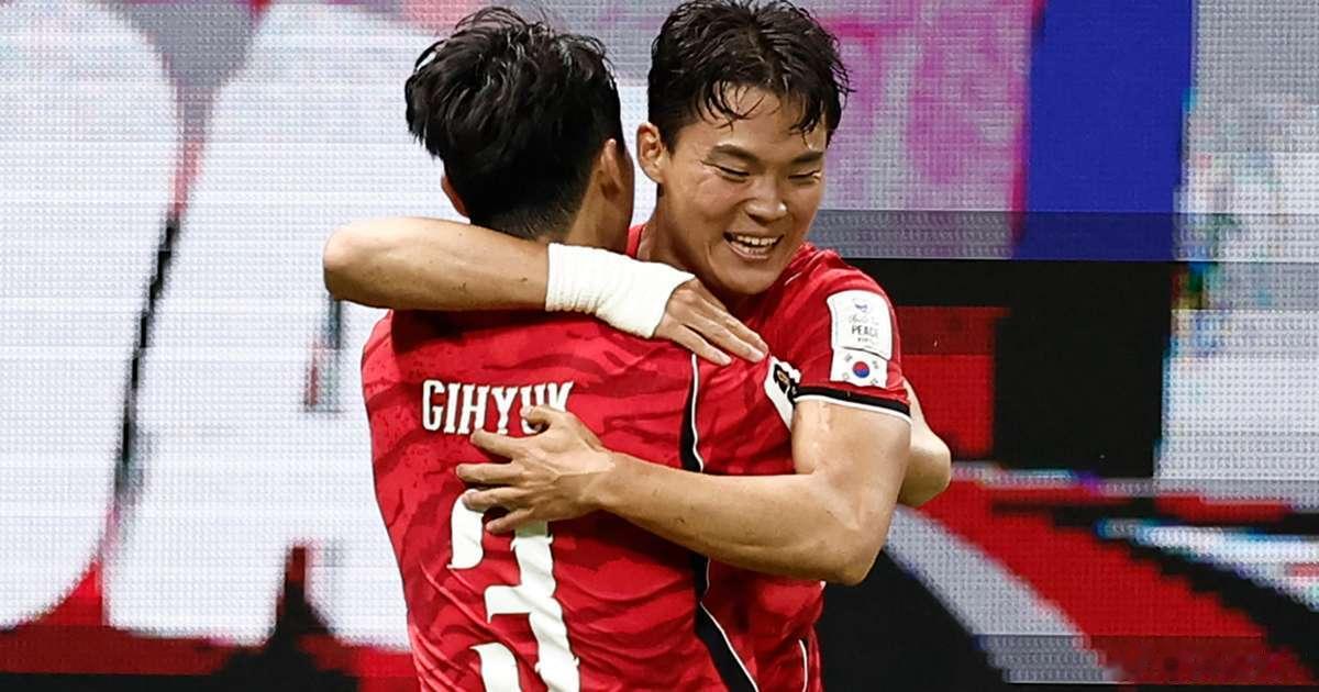 韩国2-1捷克：吴贤奎、黄仁范建功，韩国上演精彩逆转世界杯A组赛事战罢，韩国在萨