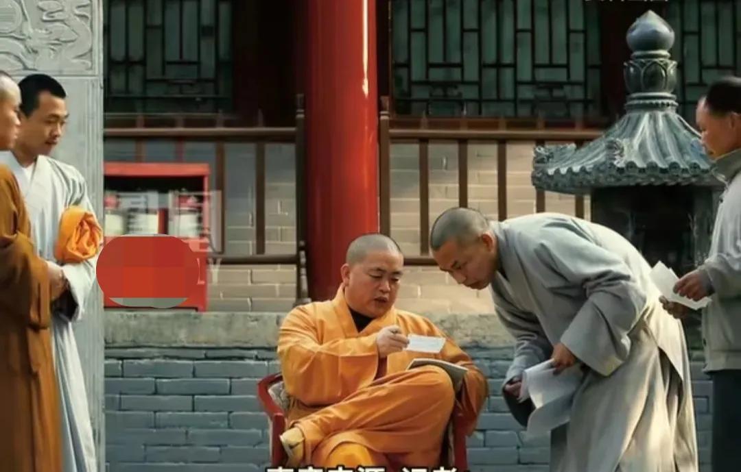 少林寺方丈的雷，早该爆了。大约10年前，释永信的少林寺版图就遭到过巨大的争议，彼