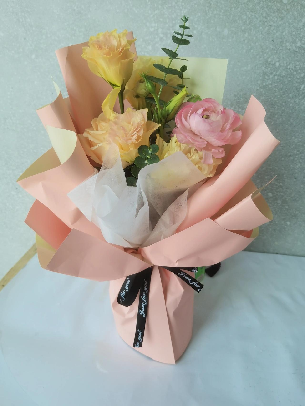 #吐槽自己的老公# 
有个不浪漫的老公，是啥心情？
昨天三八妇女节，微信好友纷纷