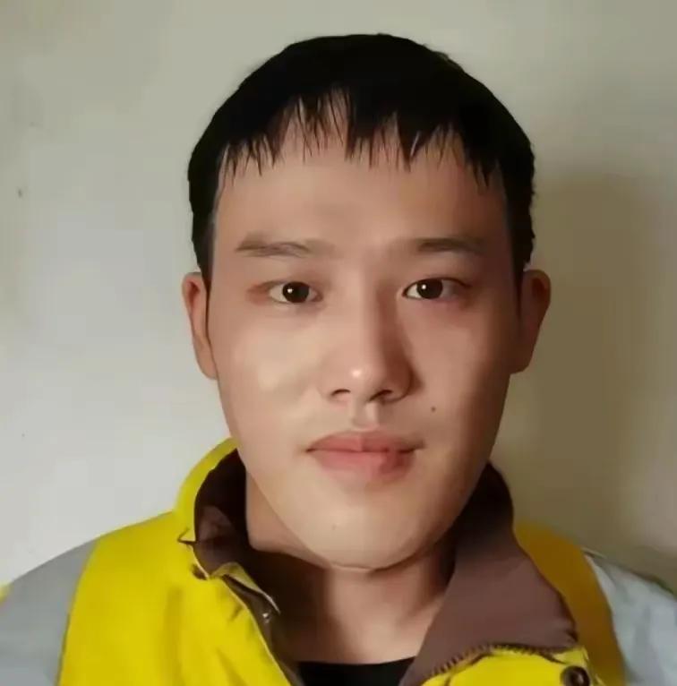 杭州，21岁外卖员叶阳辉接到了一单特殊的配送。订单备注栏里只写了六个字：“别放门