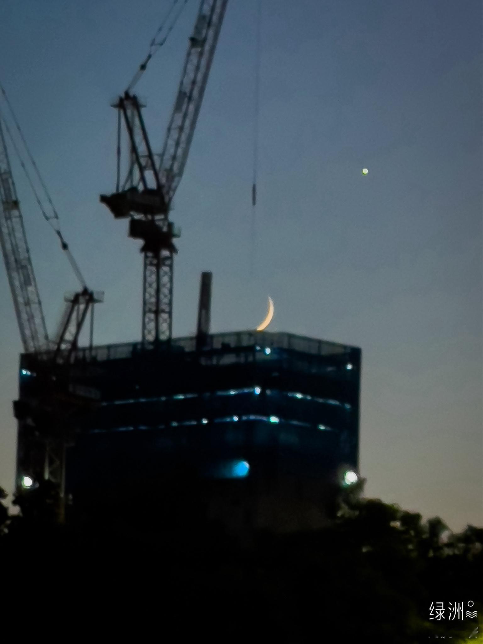八月初三 吊起星星月亮#一直在路上#    ​​​