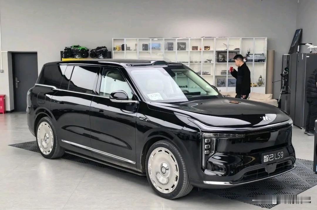 这就是赤裸裸的现实！
这年头买车，大家的想法真是变了！以前总说什么“三年不换车买