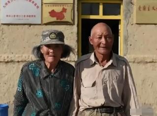 1964 年，边防战士魏德友回到山东老家相亲。他模样英俊，前来相亲的女孩排成了长