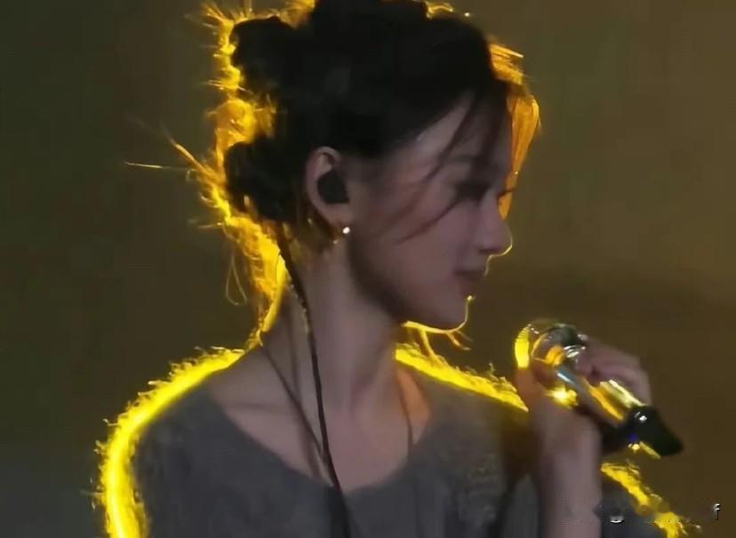 歌手2025第四期，单依纯选择《李白》保守估计2-3名

原曲《李白》，是李荣浩