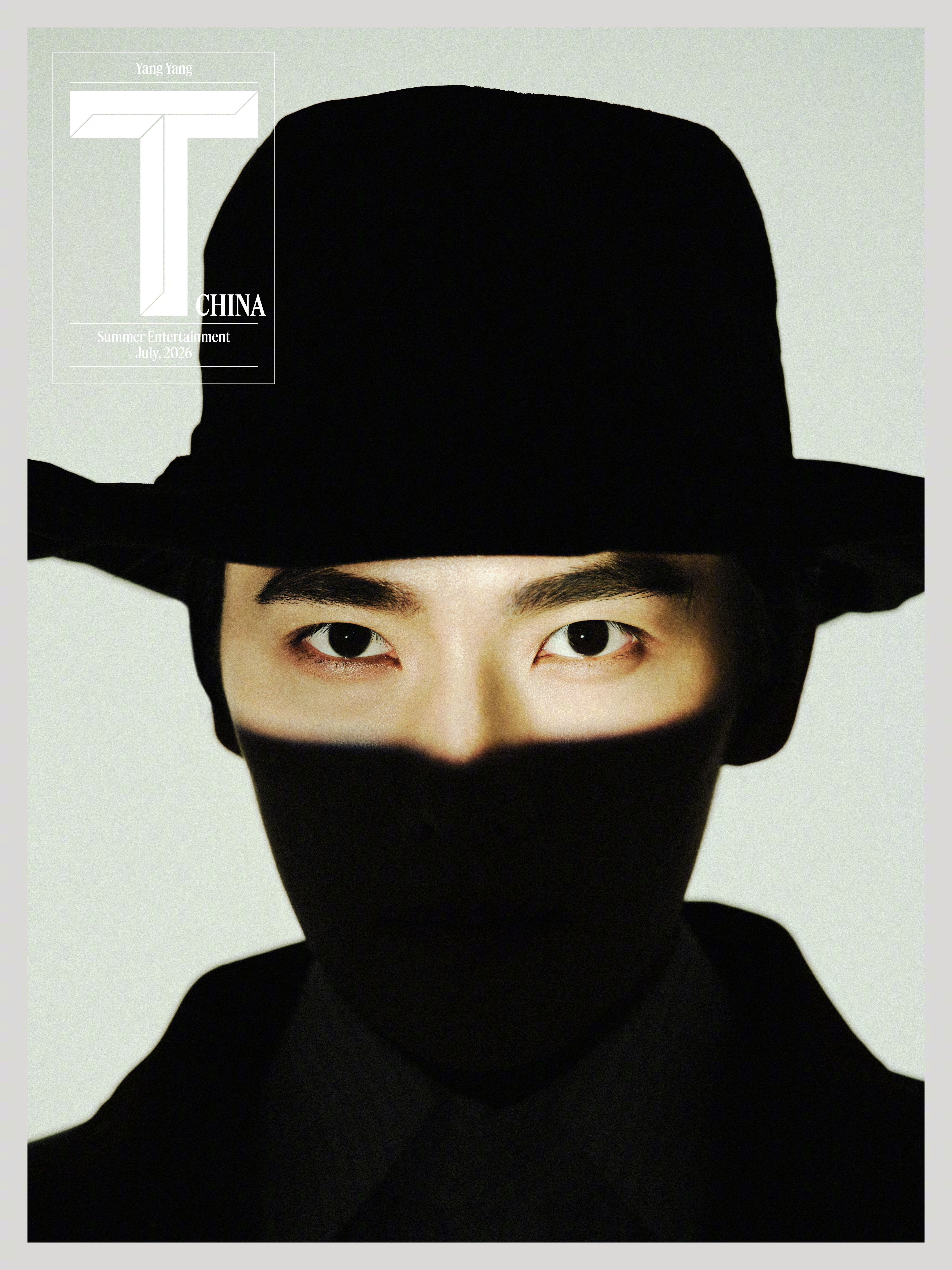 杨洋  T Magazine 中文版七月刊封面预告，明暗光影交错，复古绅士五登c