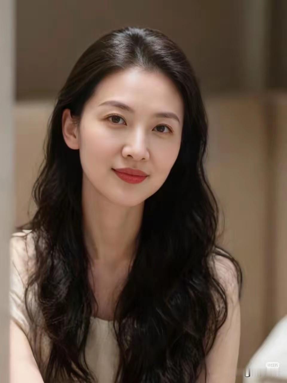 判断

如果处处是假的
真的几乎成为稀缺品
我不敢对未来看好