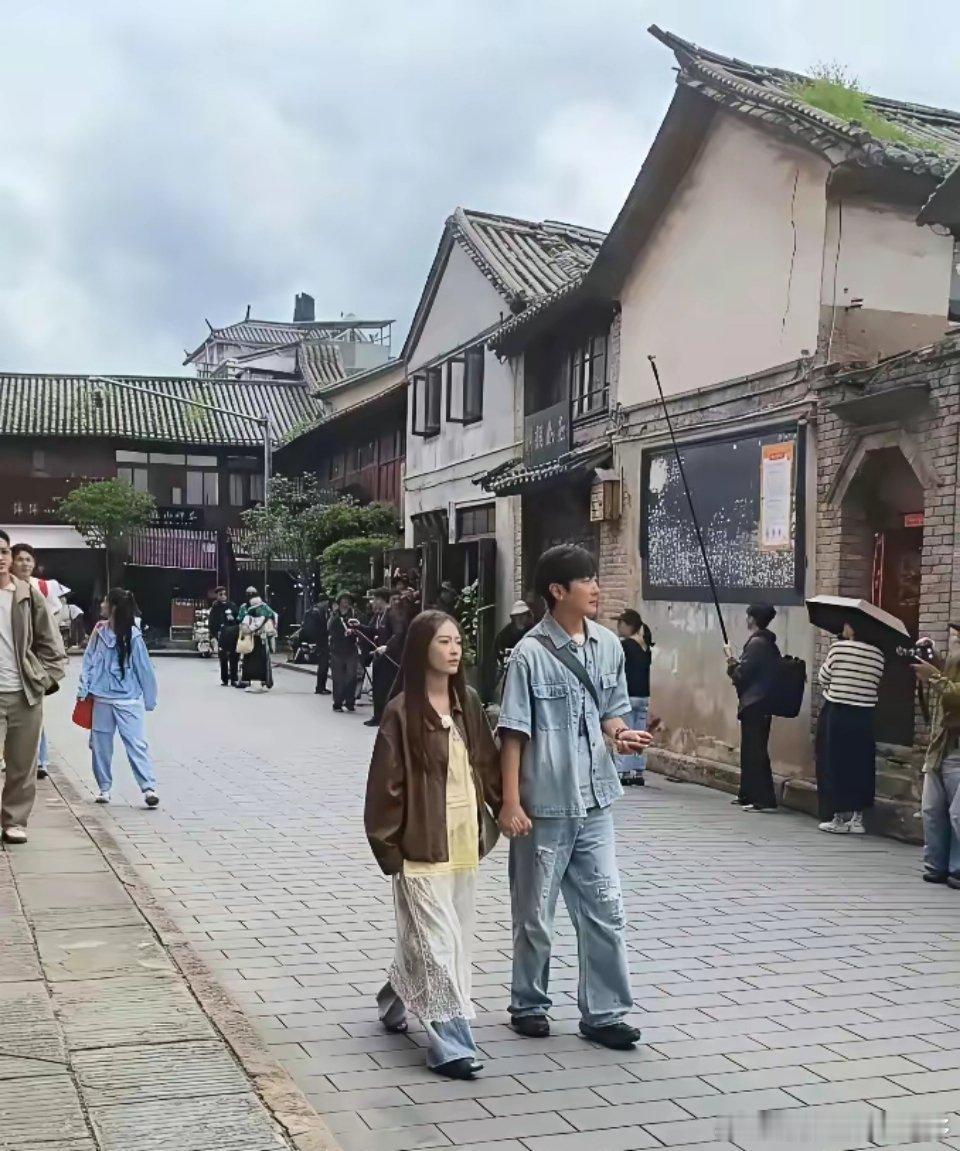 高梓淇带新女友录综艺，对方脸塌眼小、颜值比蔡琳差太多，胜在年轻！高梓淇和蔡琳离婚