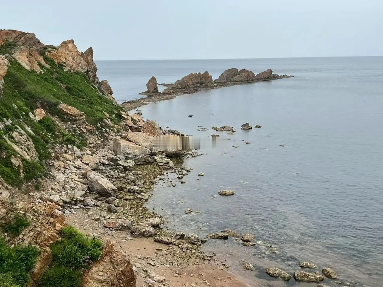 周五市场值得关注板块：1，存储芯片2，先进封装3，超级电容4，PCB5，光纤光缆