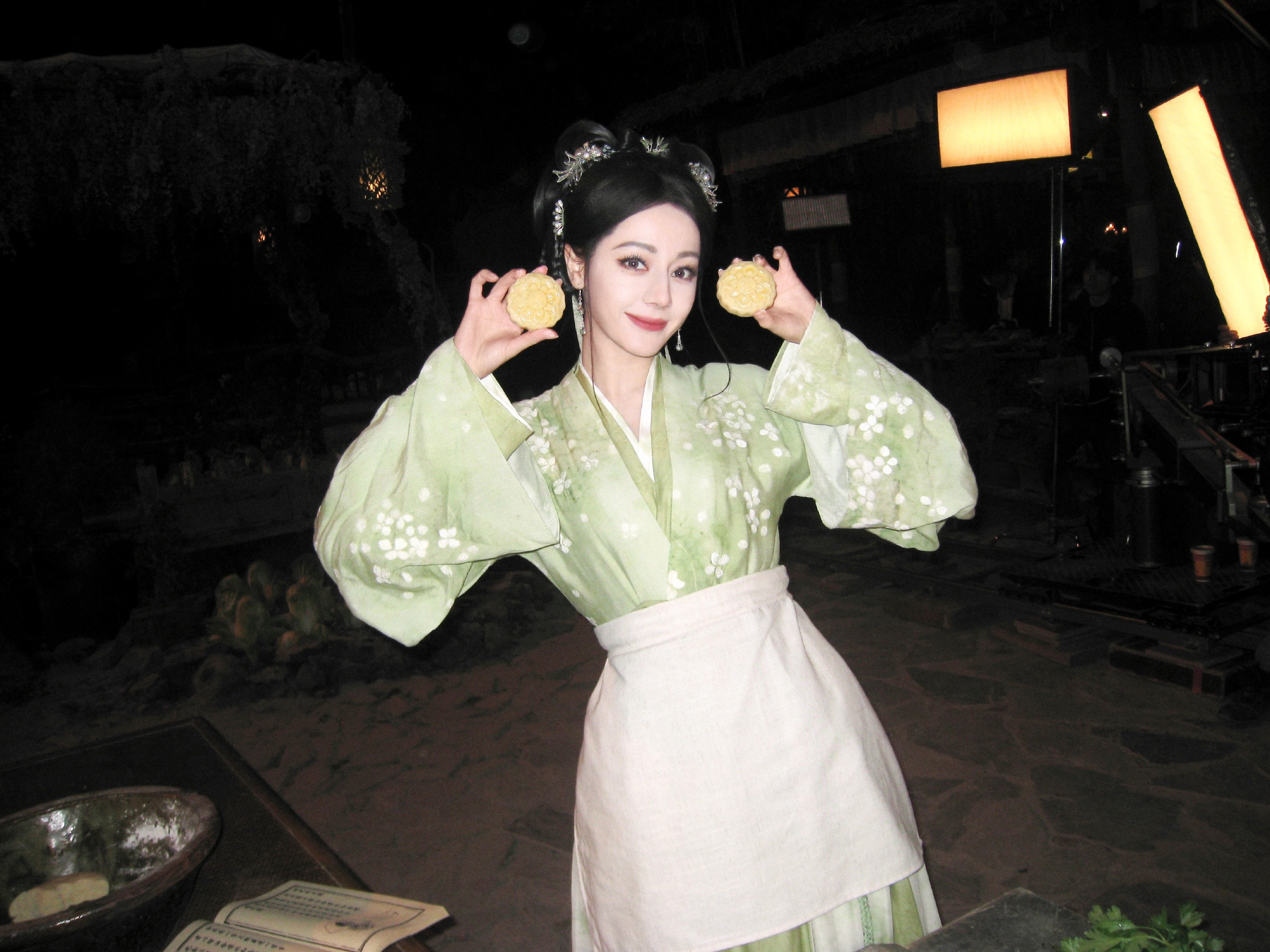 我们贺思慕大人本体是小迪宝宝吧迪丽热巴好萌的思慕宝宝