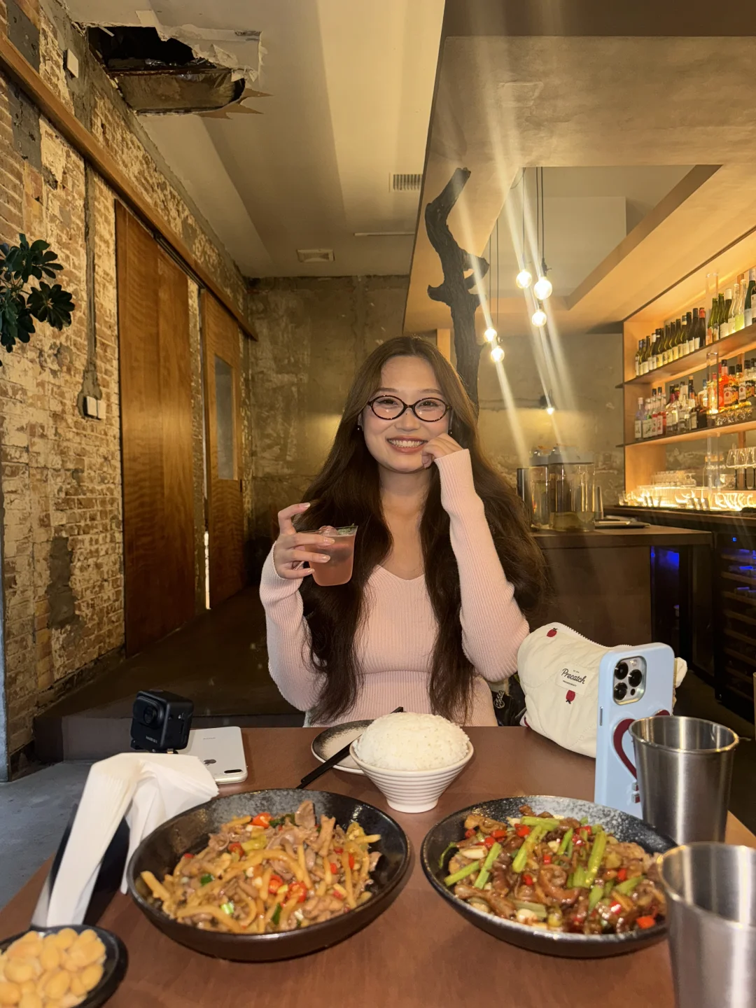 请吃饭的漂亮姐姐