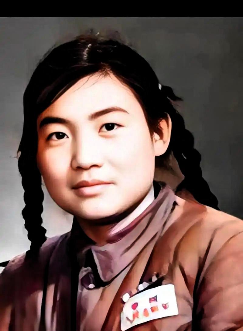 1994年，“英雄儿女”解秀梅脑梗住院，欠了医院30000元治疗费，医院刚下达停