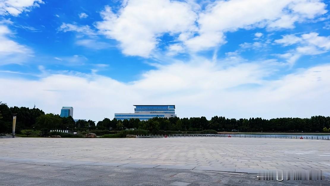 记录我的2026愿2026年的每一天，都如晨曦般充满希望，如星空般闪耀梦想，我们