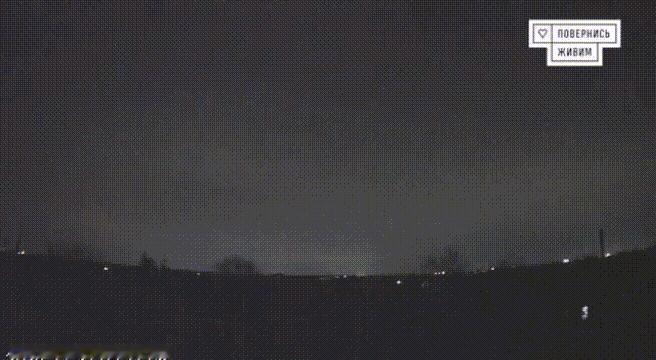11月22日，俄罗斯总统新闻秘书佩斯科夫表示，俄罗斯在向乌克兰发射“榛子”新型高