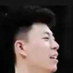 北京时间4月17日，辽宁队大外援莫兰德在社交媒体与上海队球员张镇麟互动，针对都曾