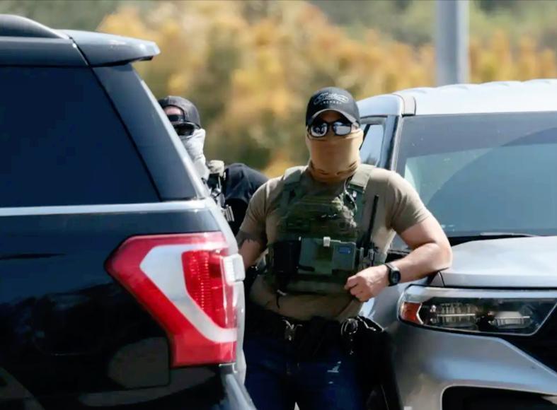 离米兰冬奥会开幕就剩十几天了，各国都在忙着搭台子备赛事，结果美国突然整了个骚操作