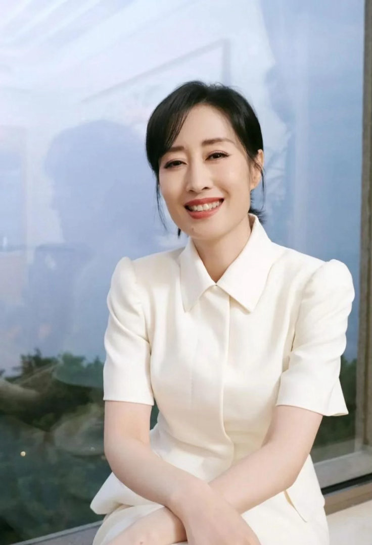 孙千刘敏涛和冯琳没有隔夜仇 被前辈认可、被好友力挺，是多少演员梦寐以求的事。吴悠