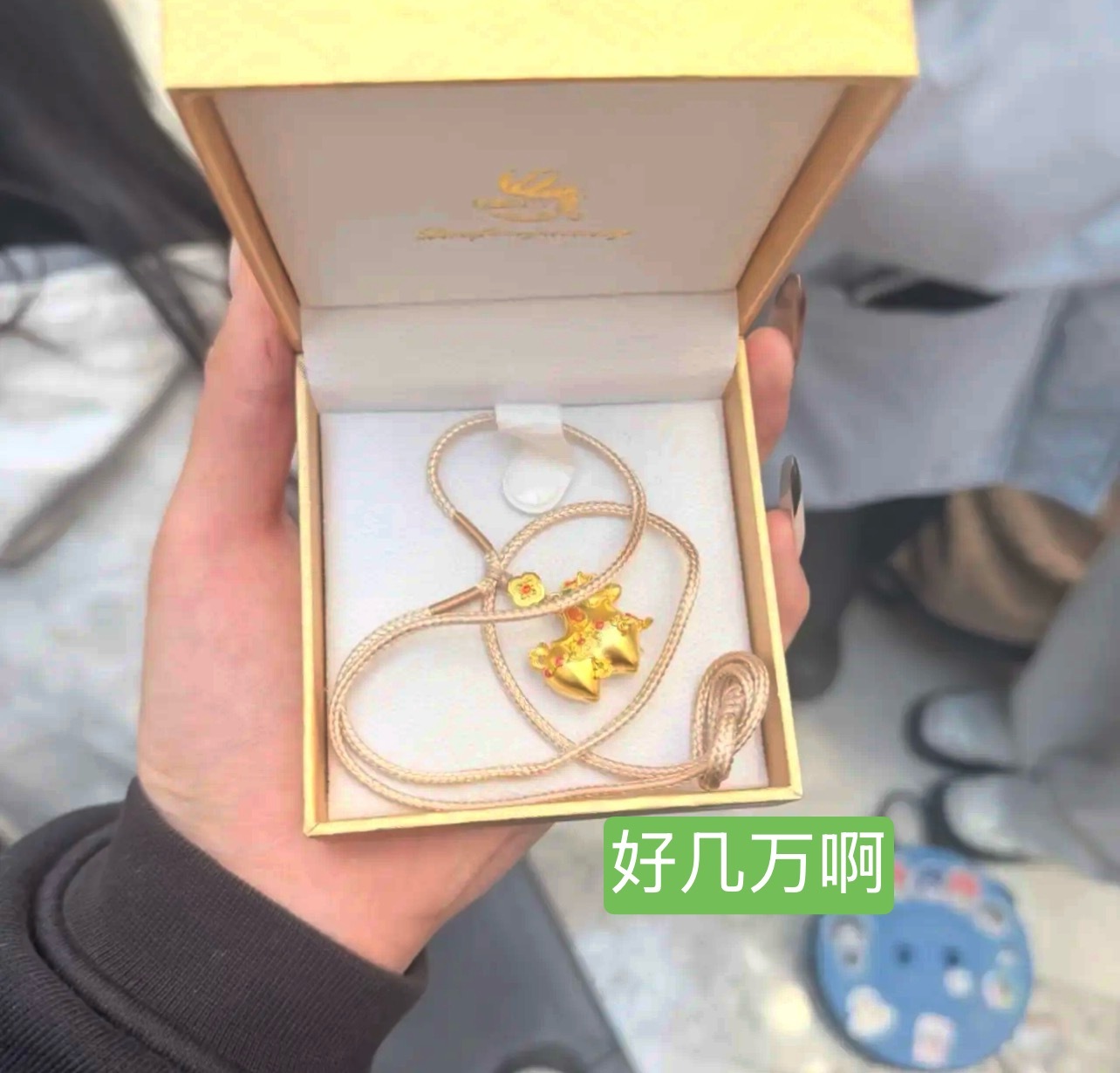 丁禹兮韩推 追中男送金子棒子妹错了🙅中男不等于丁禹兮丁禹兮在爱海棠这件事情上有