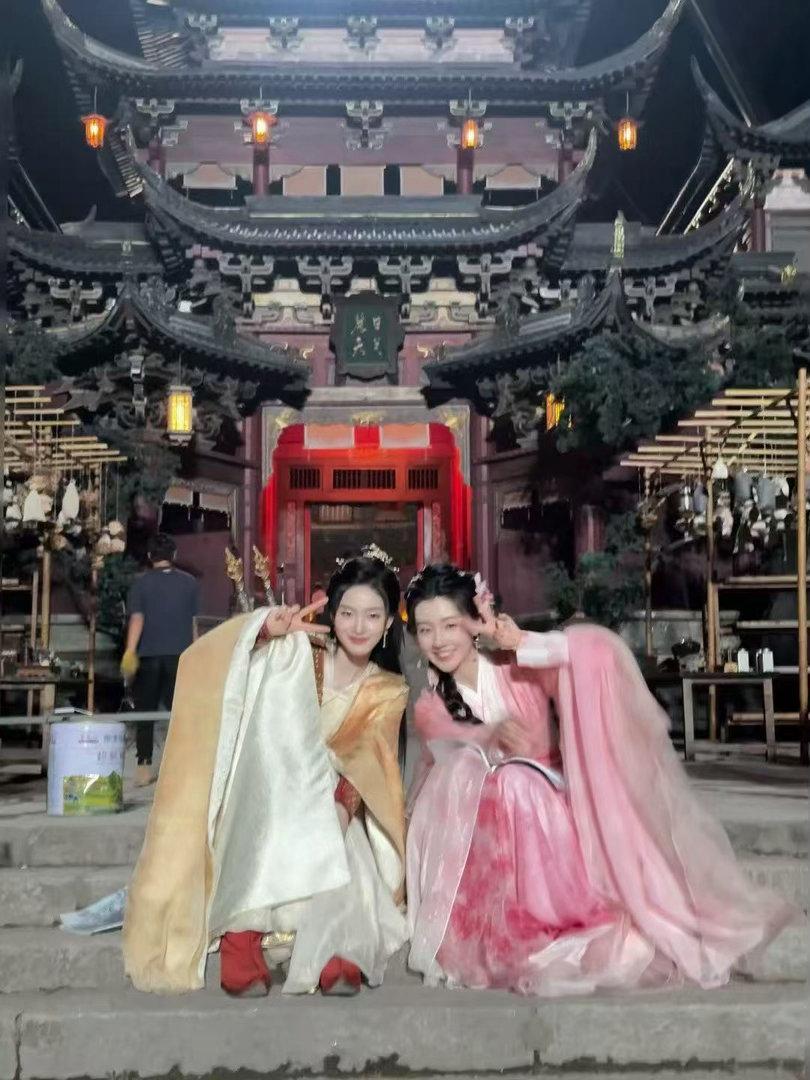佳偶天成比男主先爱上女主的是女二张凯莹的姐控不像演的 阿笙那句“师姐是我最重要的