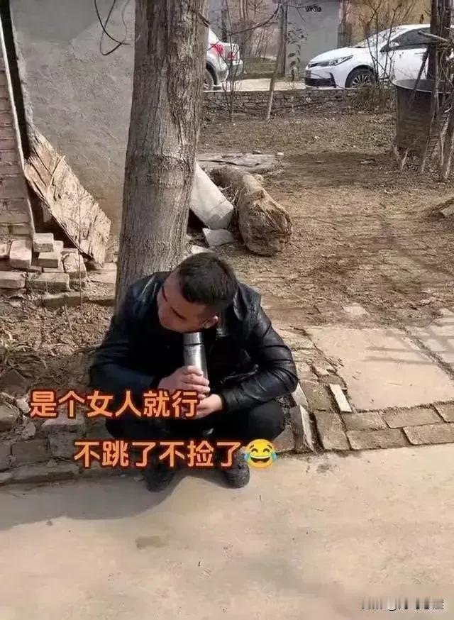 现在很多男人娶不到老婆，也没有什么大惊小怪的了，属于正常现象，比较符合常理，因为