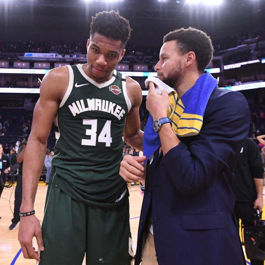 据Chris Mannix报道，勇士队已经公开表示，如果雄鹿队认真考虑交易字母哥