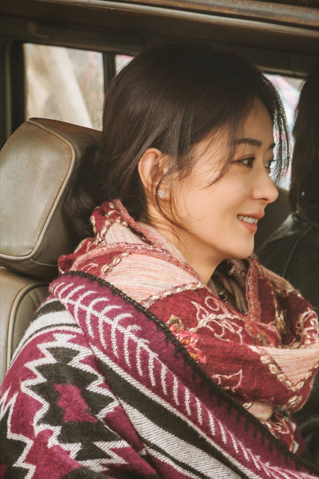赵丽颖恭喜王仁君赵丽颖发文祝贺王仁君获得飞天奖优秀男演员 ​​​