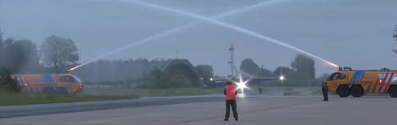 美国持续以军事部署向盟友施压，F-35、鹰狮等战机的频繁调动与部署，本是为巩固联