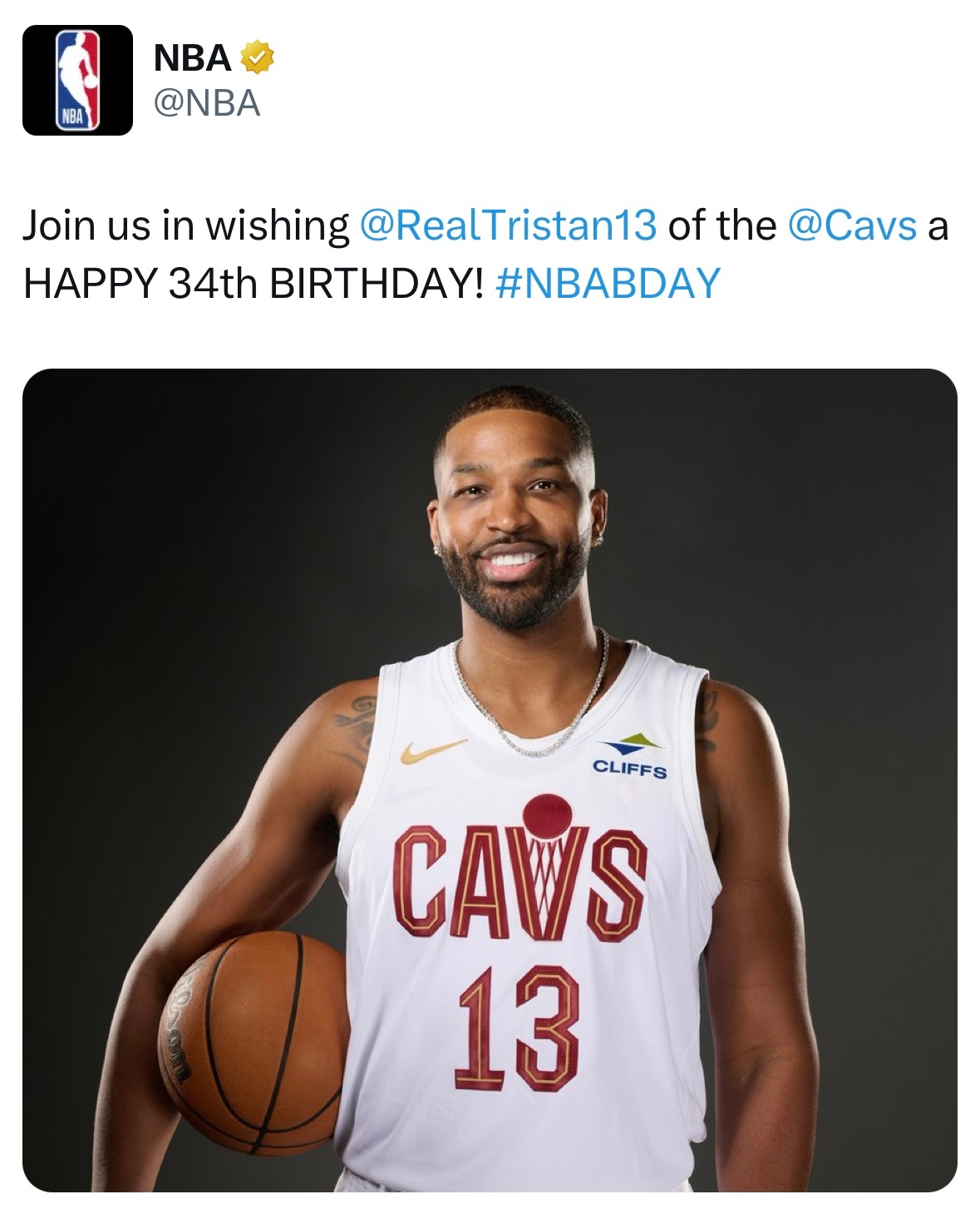 八贤王34岁生日快乐，卡戴珊都防不住的男人。 ​​​