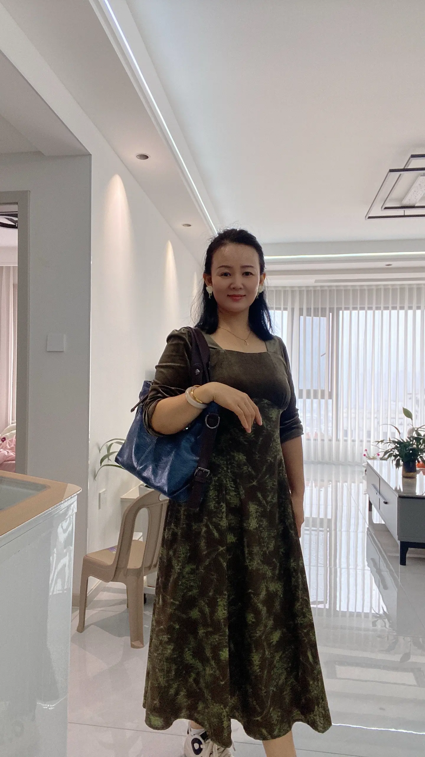 人这一生真的很累，你忍了那么多，也没得到谁的理解，你体谅别人的苦，却没...