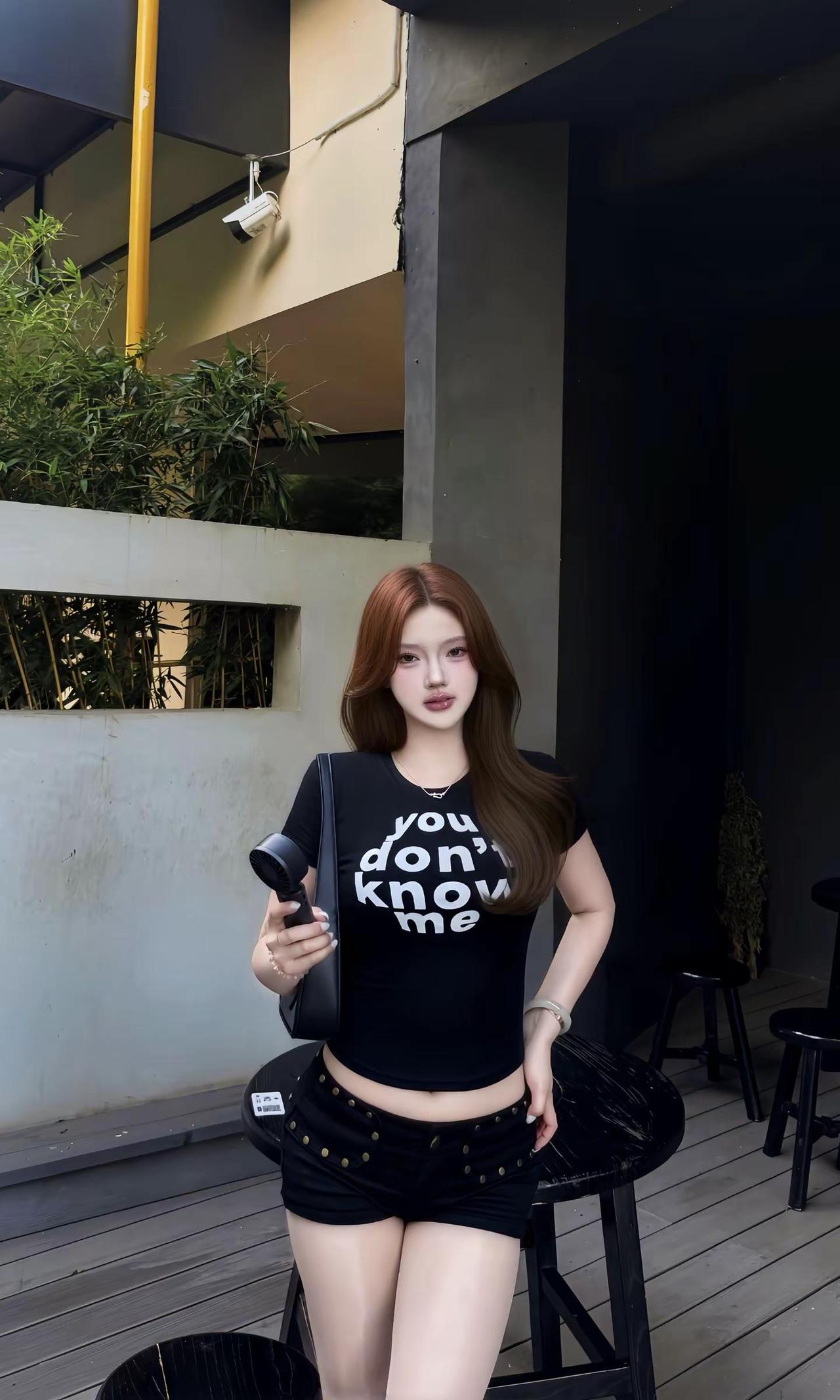 依赖姐姐一辈子也不是什么坏事吧夏日chill穿搭 夏日辣妹穿搭 随拍look