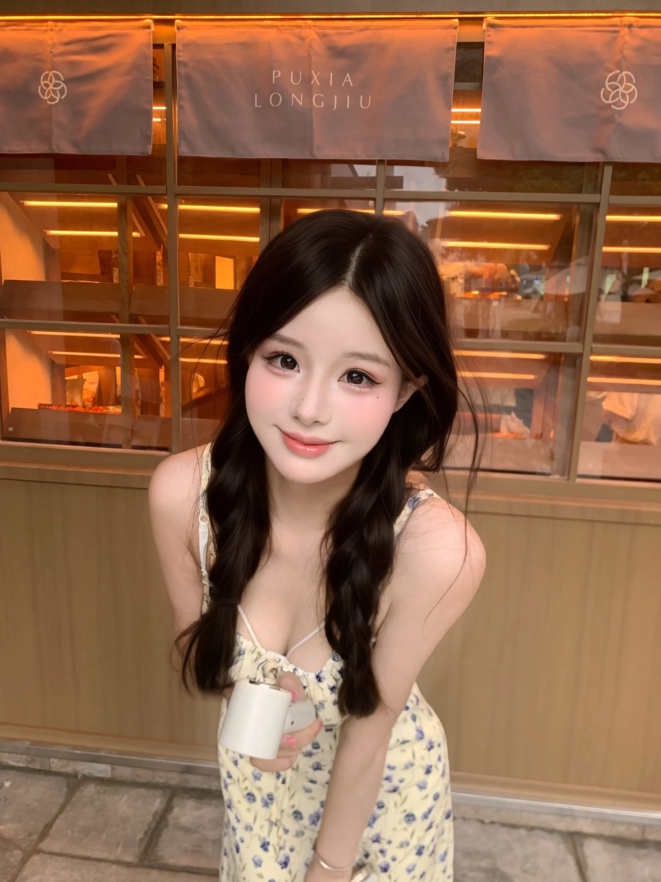 怪我曾爱你爱的太深 一直都活在梦里