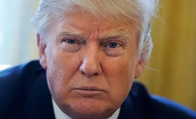 美国这回被自己绕进去了！路透社2026年5月的公开报道，目前在美国境内没有合法身
