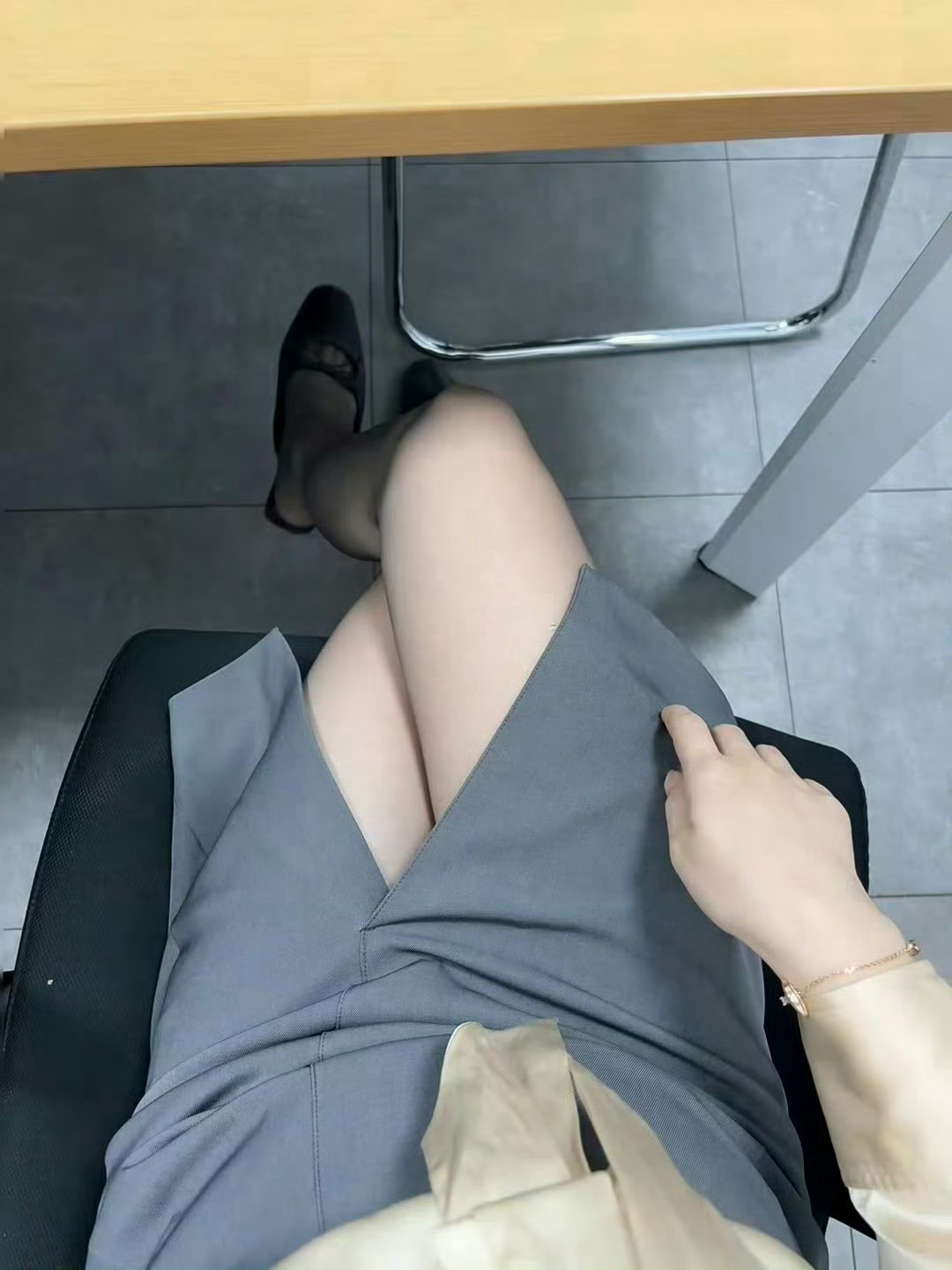 上班偶尔会想正常吗？  