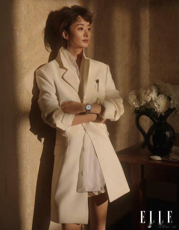 赵丽颖深信时间是最珍贵的礼物 赵丽颖用行动诠释热爱！把时间花在角色打磨上，沉淀自