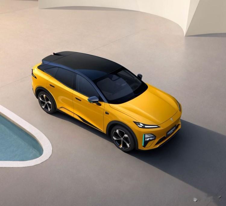 令美国焦虑的5大中国企业！
1、 第一名：华为
2、第二名：中兴
3、第三名：比