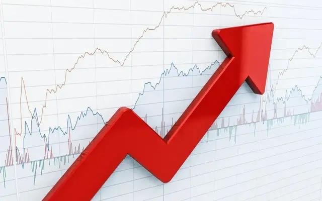 周二A股冲高回落，有人慌不择路割肉，有人趁机低吸加仓，同样的行情，不同的操作，最