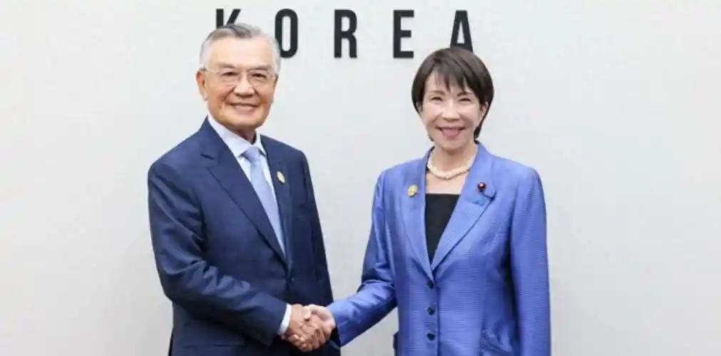 日本态度很强硬！日本不接受我们的抗议！
 
11月4日日本政府的一句话，把中日之