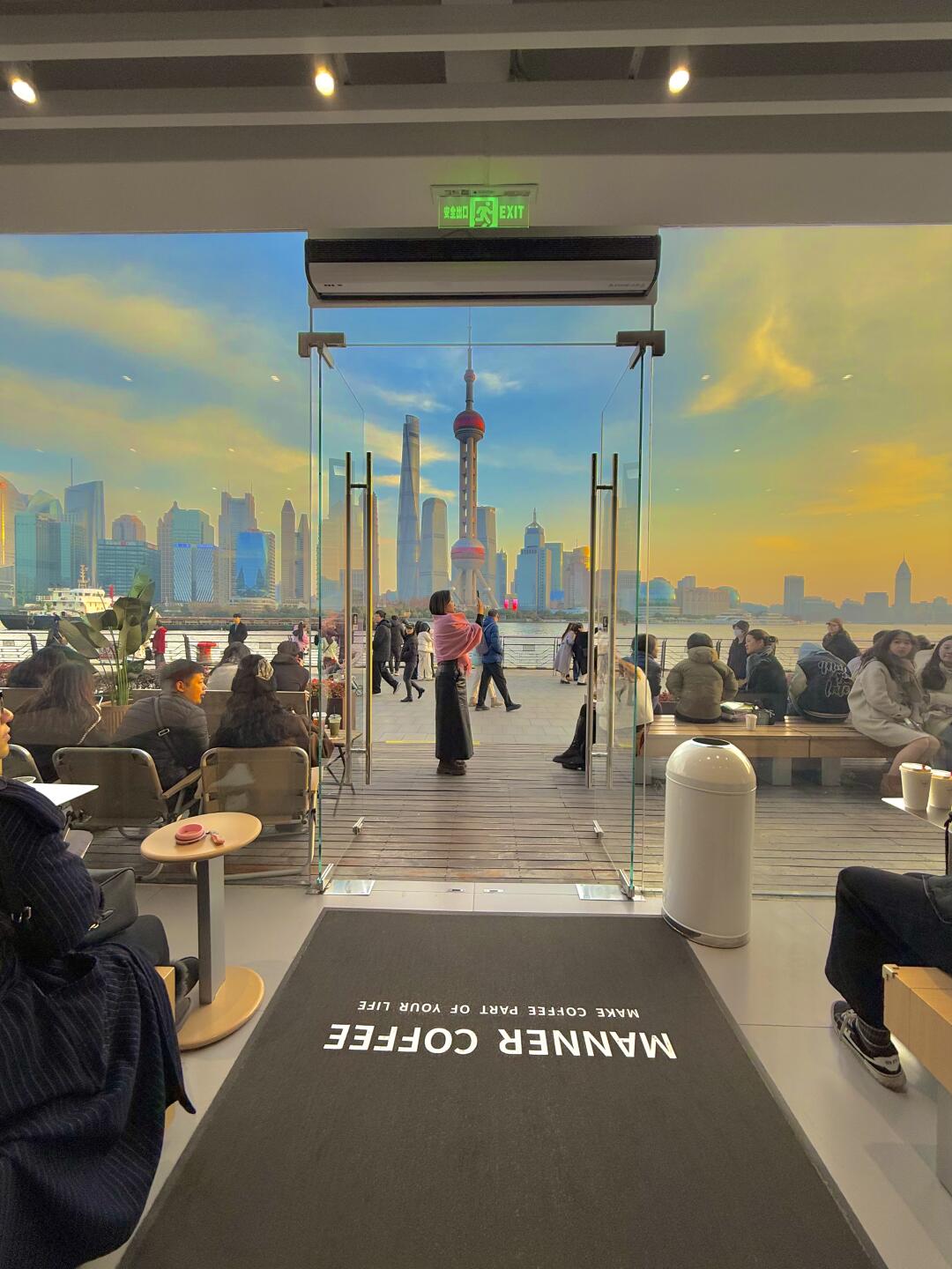 对上海祛魅不了一点…