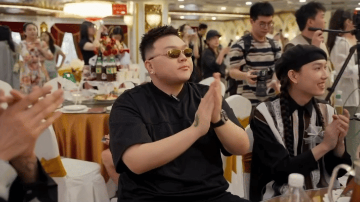 艾福杰尼又又又来参加新疆婚礼新疆婚礼隐藏彩蛋：随机掉落rapper！艾福杰尼和A