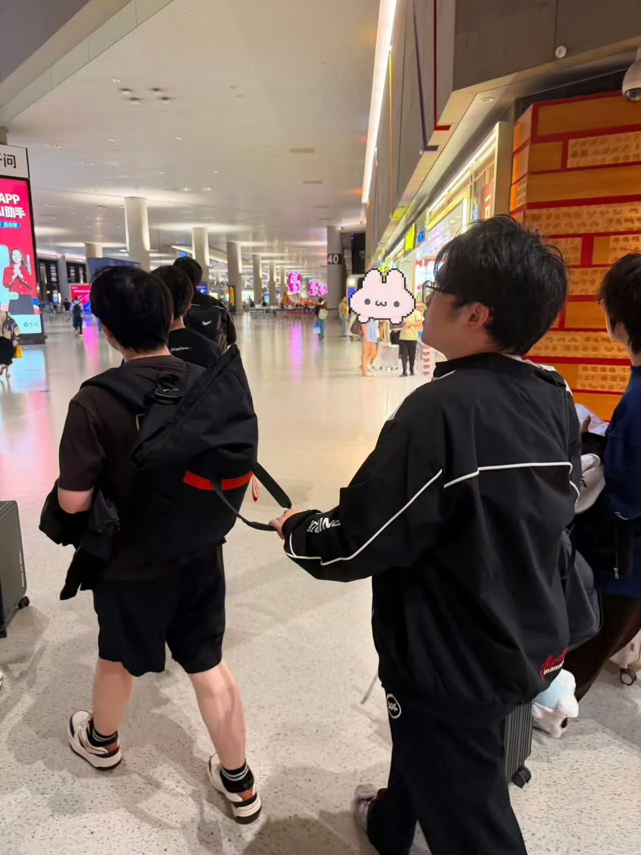 小孩出门的安全感