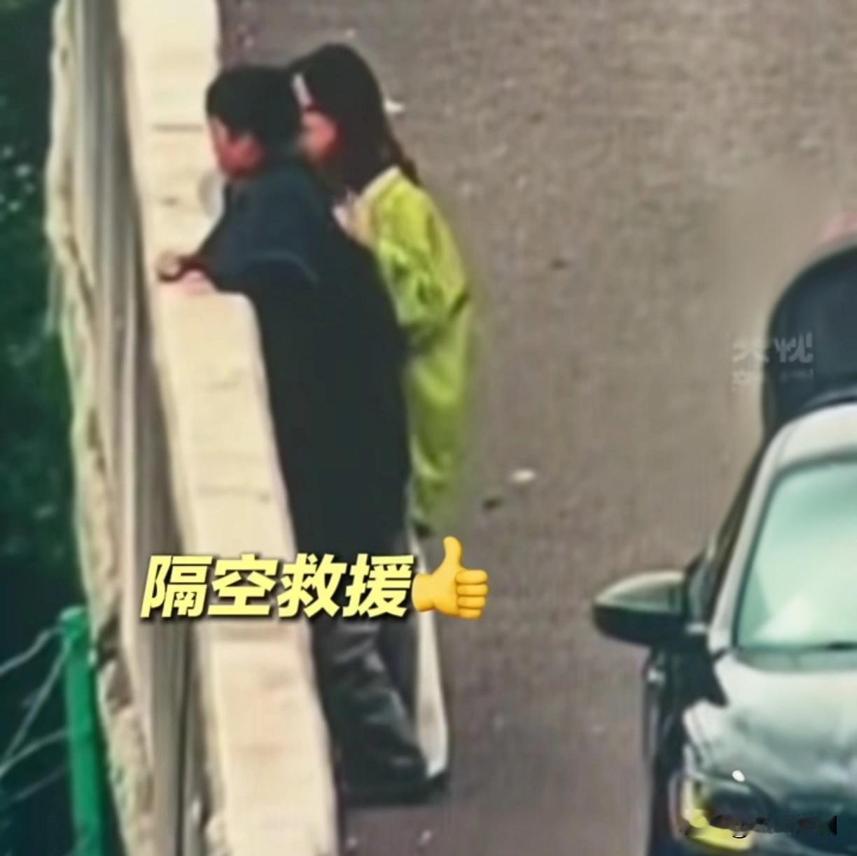 高速上死神擦肩！民警监控死死盯住求救司机，教科书式电话远程偷天换日

高速飞驰的