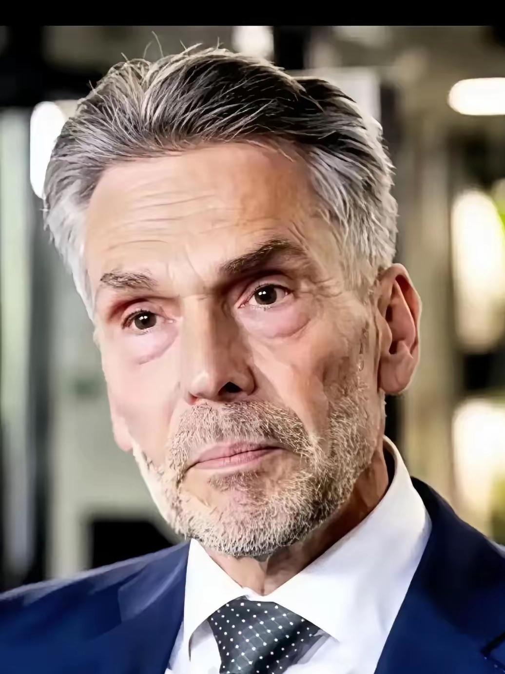 荷兰新消息！
 
2026年4月7日，据荷兰媒体及多家外媒证实，荷兰国防部正式宣