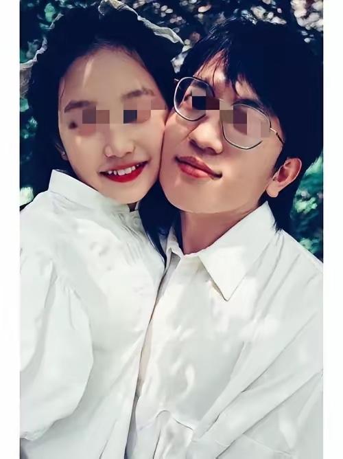 上海一男子领养了一个12岁的盲童女孩，斥资25万给她治眼睛，女孩眼睛治好后，扑通