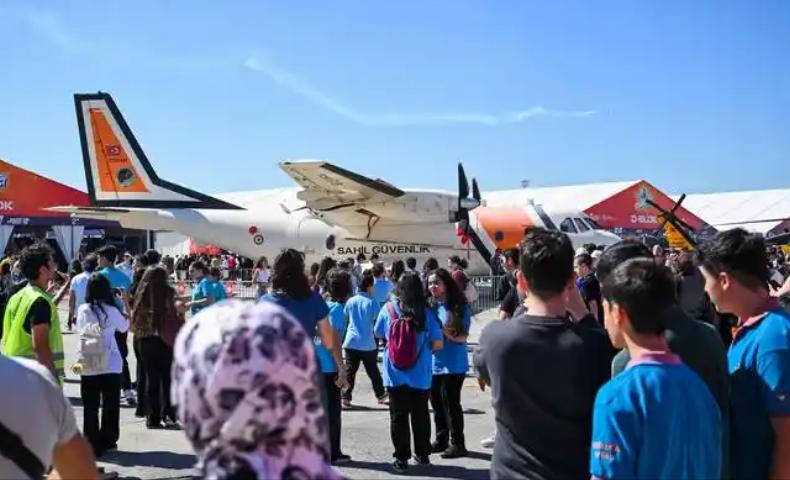 土耳其花了30亿美元买下俄制S-400，结果被美国一脚踢出F-35项目。6年后，