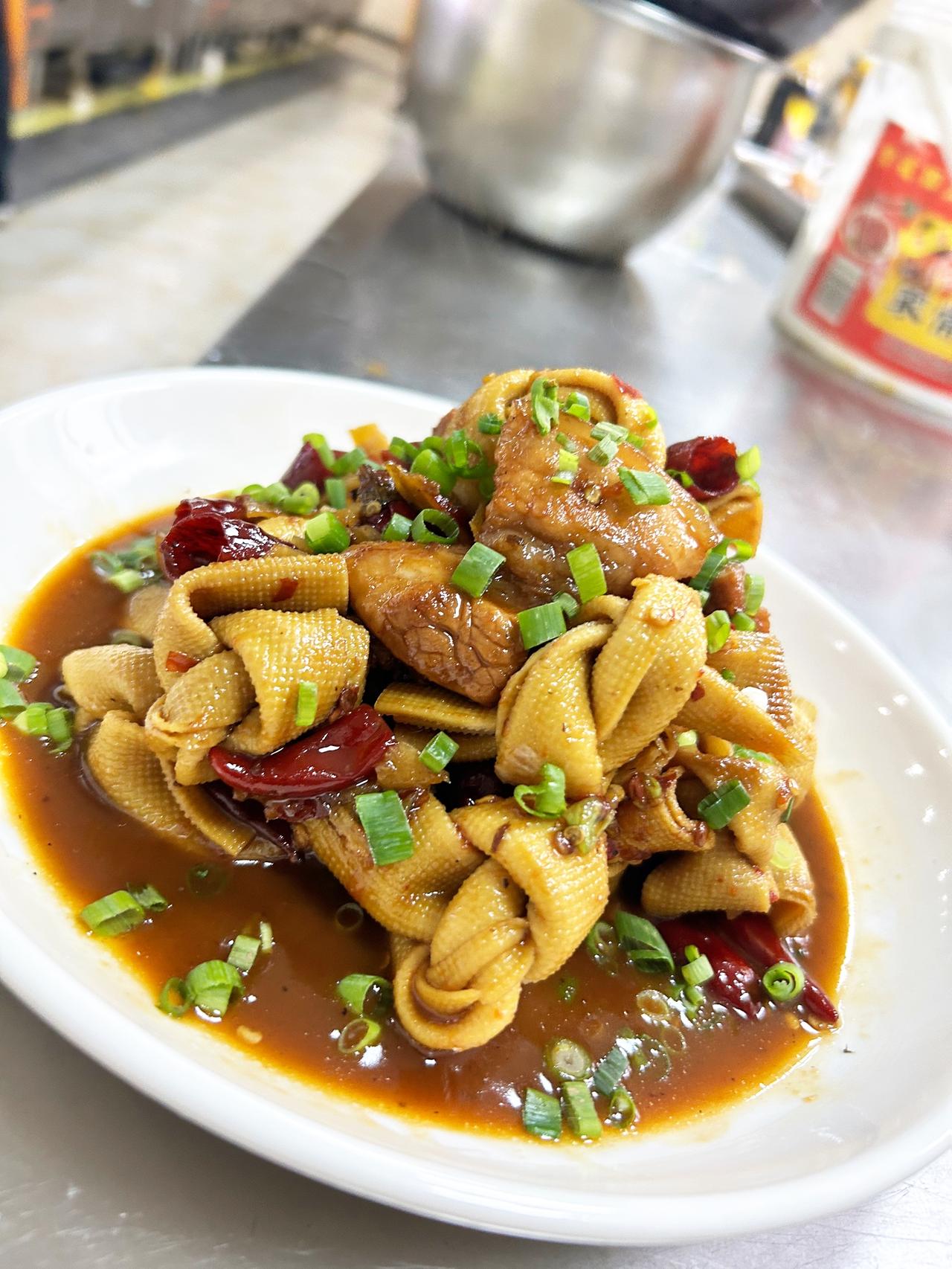 麻辣鲜香，下饭神器！🌶️🍜