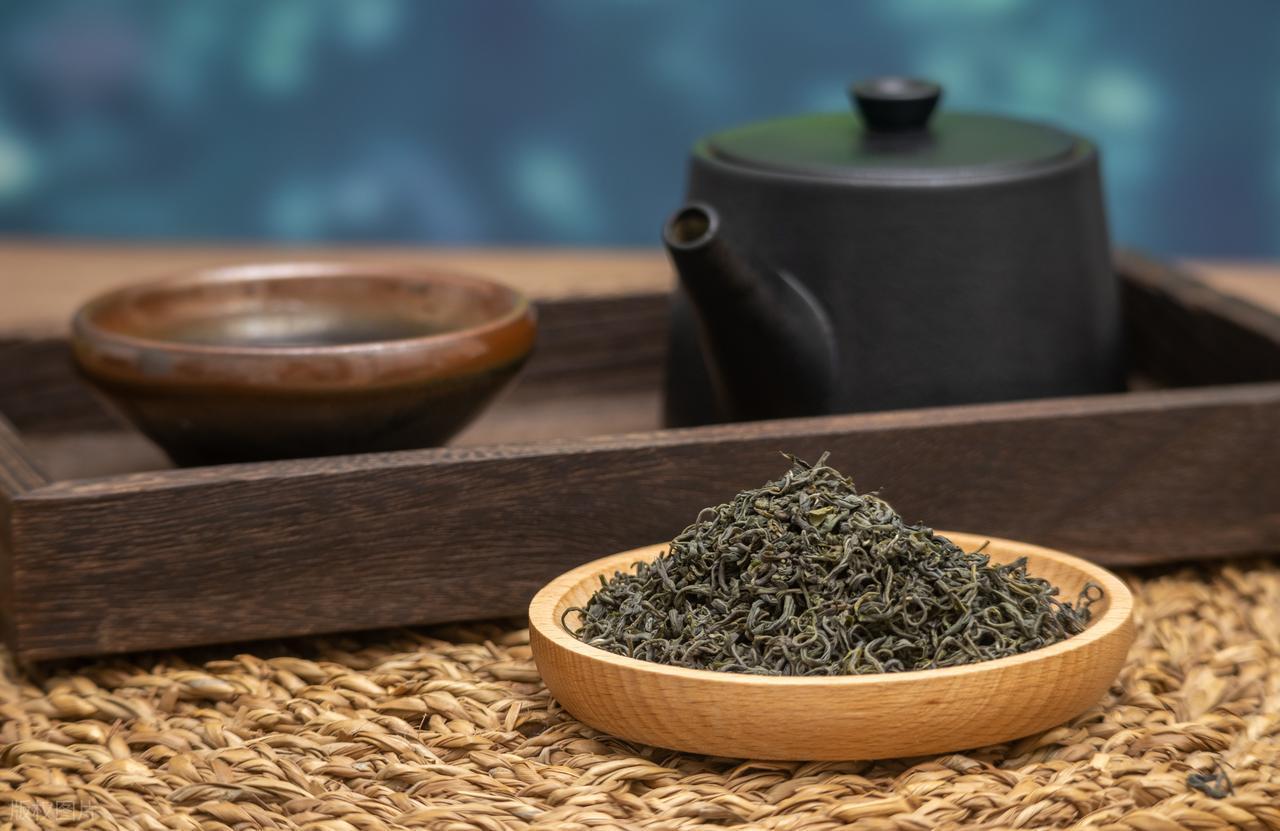 茶叶再次被关注！医生发现：甲流患者常喝茶叶，或出现4种变化

最近茶叶再次成为了