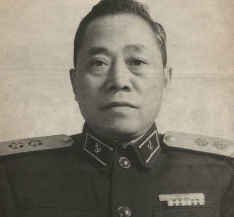 战场上能够让敌人闻风丧胆的十位传奇军长，他们分别是谁，你知道吗？
1948年深秋