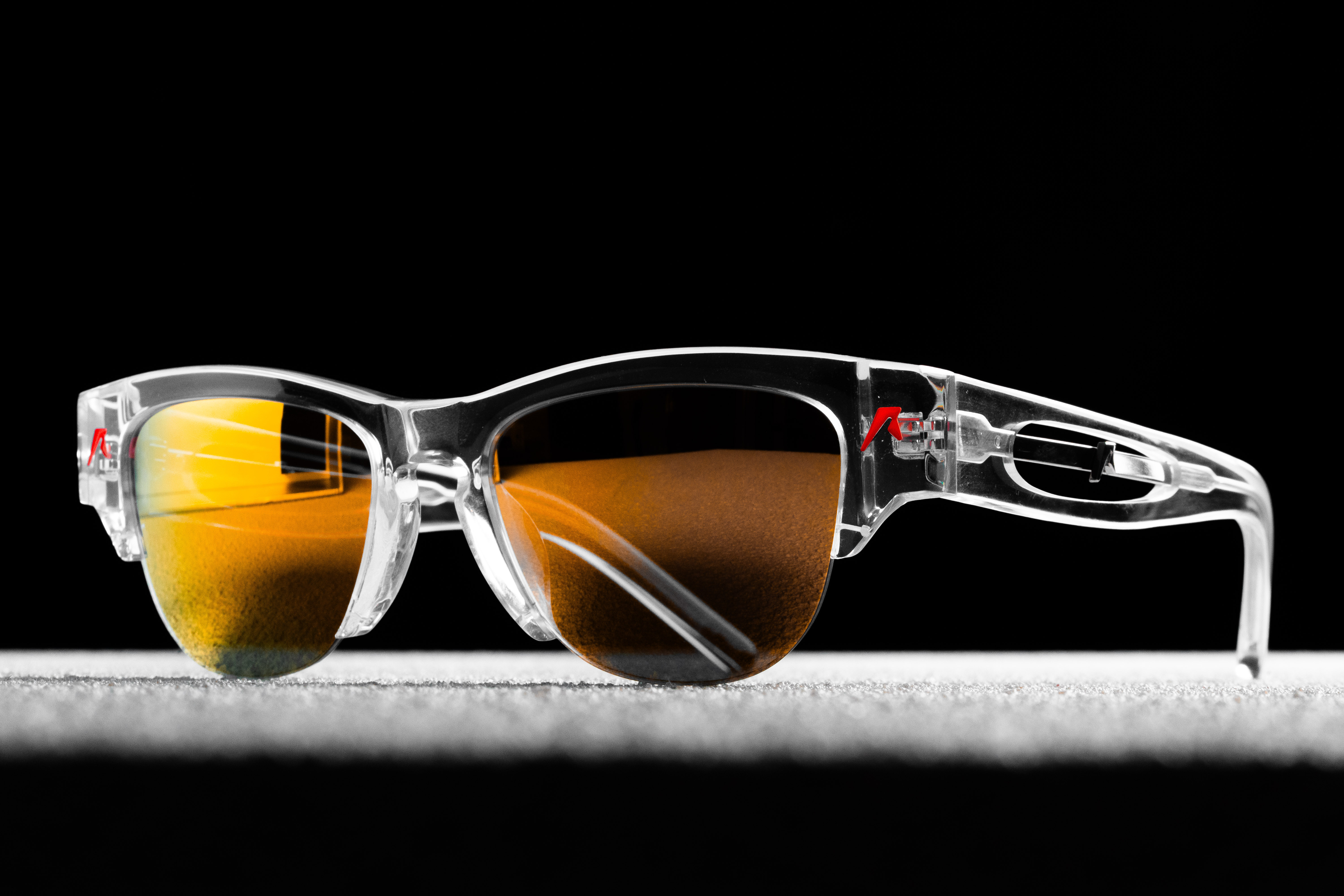 要做 AI 眼镜，首先学习怎么做眼睛吧。。。资本都着急，但是要做出好东西，急不来