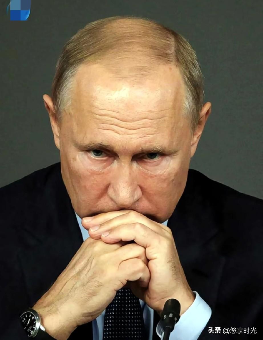 普京是真的清醒，面对最近一路飙升的国际油价，没有跟着盲目乐观，反而第一时间给俄罗