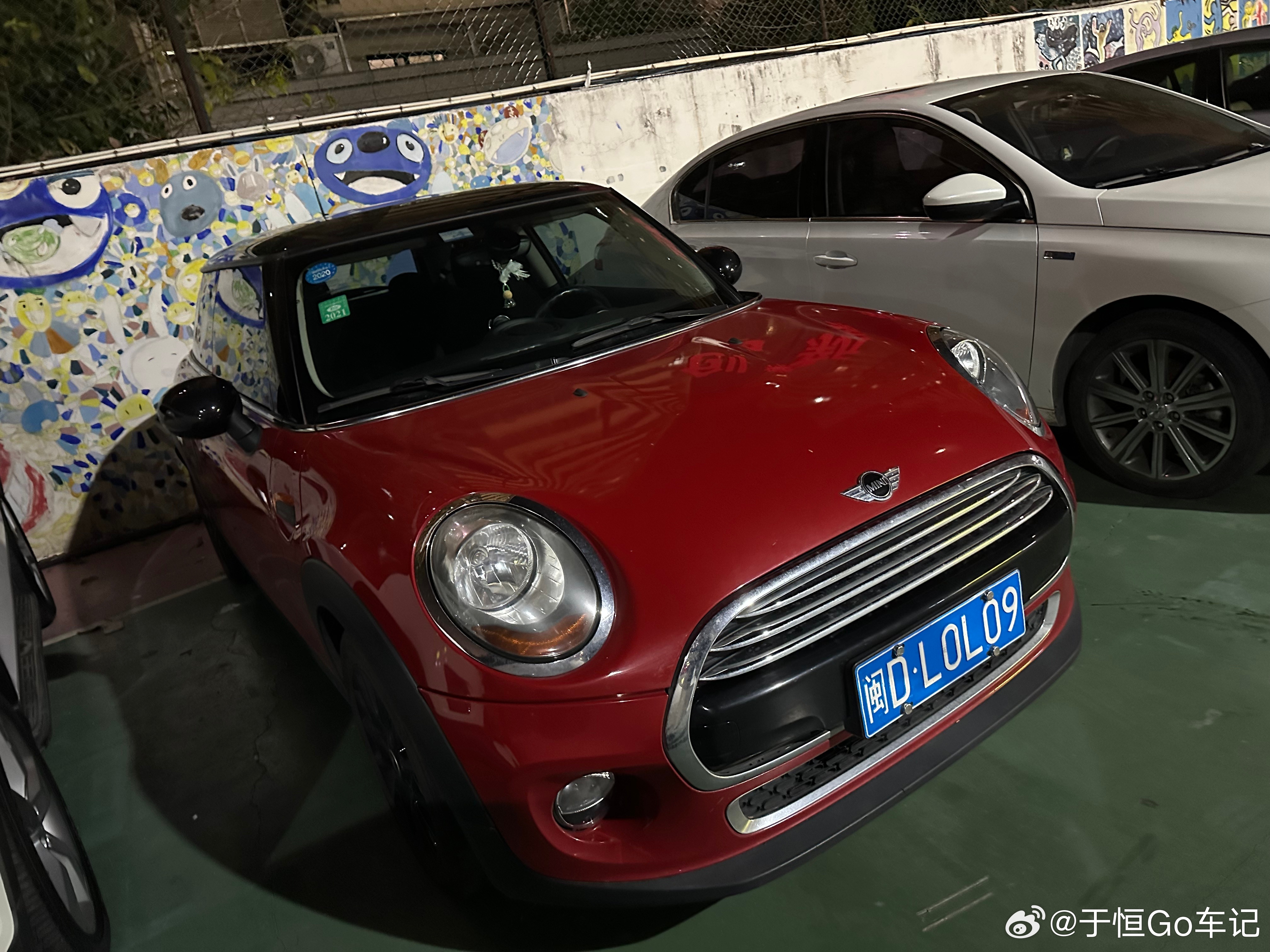 这台Mini今天做完第三方检测，毫无惊喜的就是被评为S级，非事故车。但是实际出险